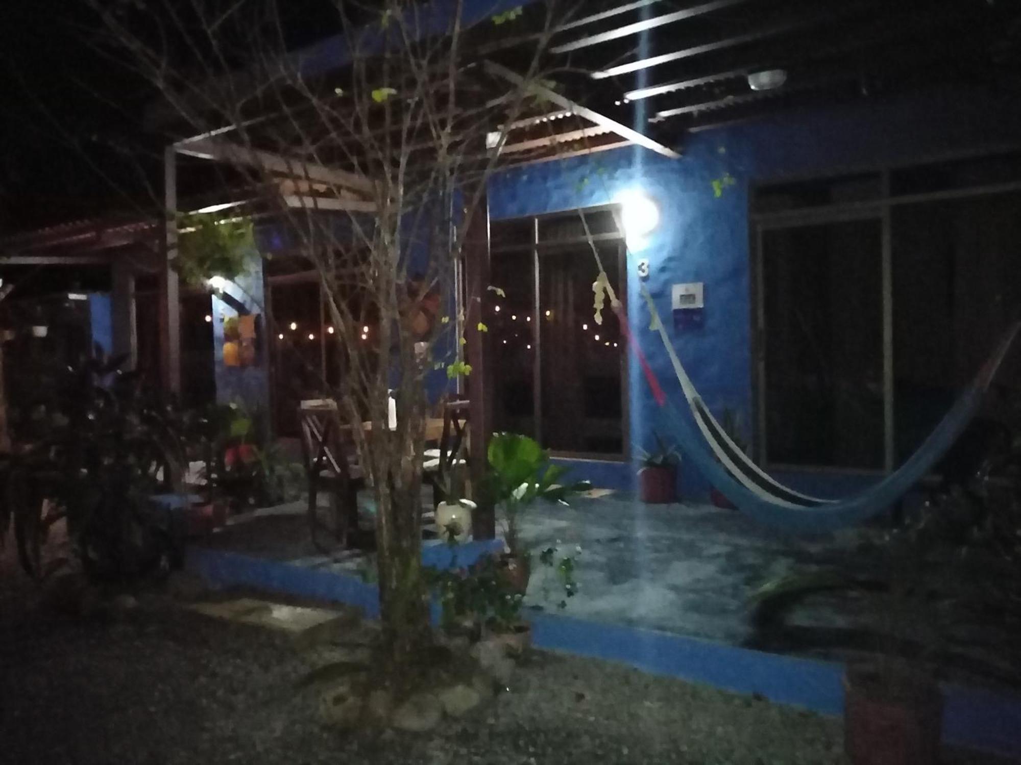 Гостевой дом The Blue House Panama Чаме Экстерьер фото